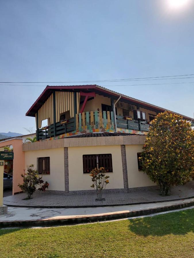 Apartamento Apartamentos Ubatuba *